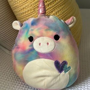 Unicorn Squishmallow